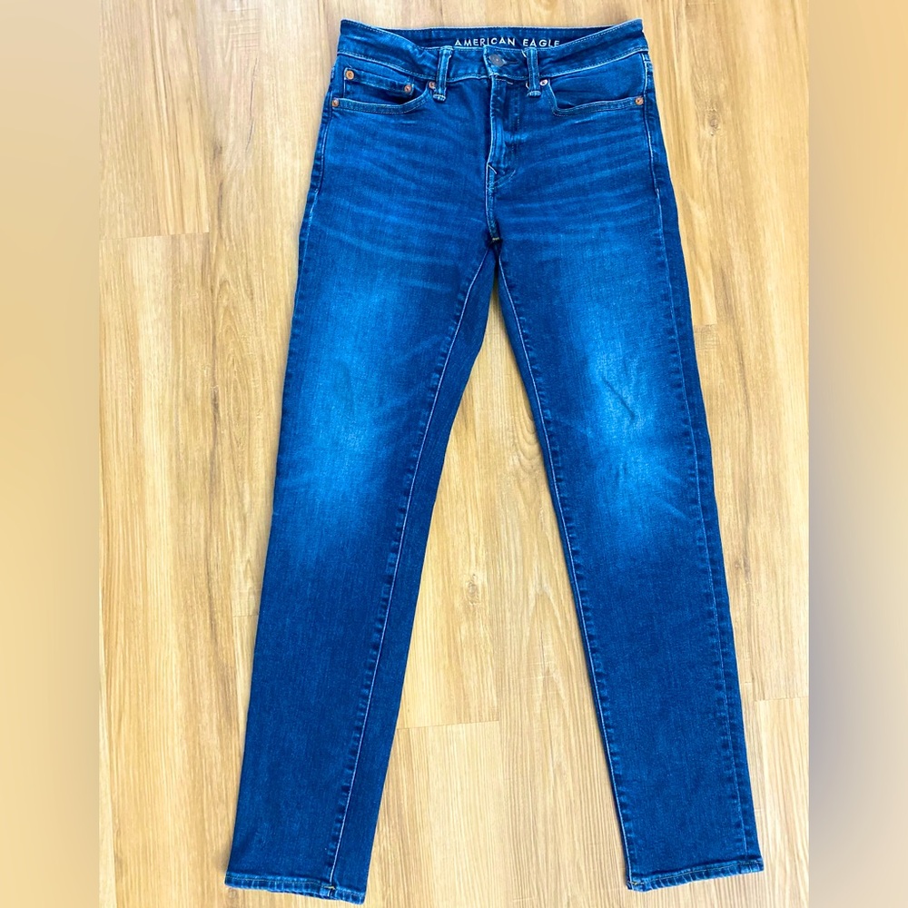 ❤️❤️American Eagle Ultra High Waisted Flex Dark Denim Skinny Jeans